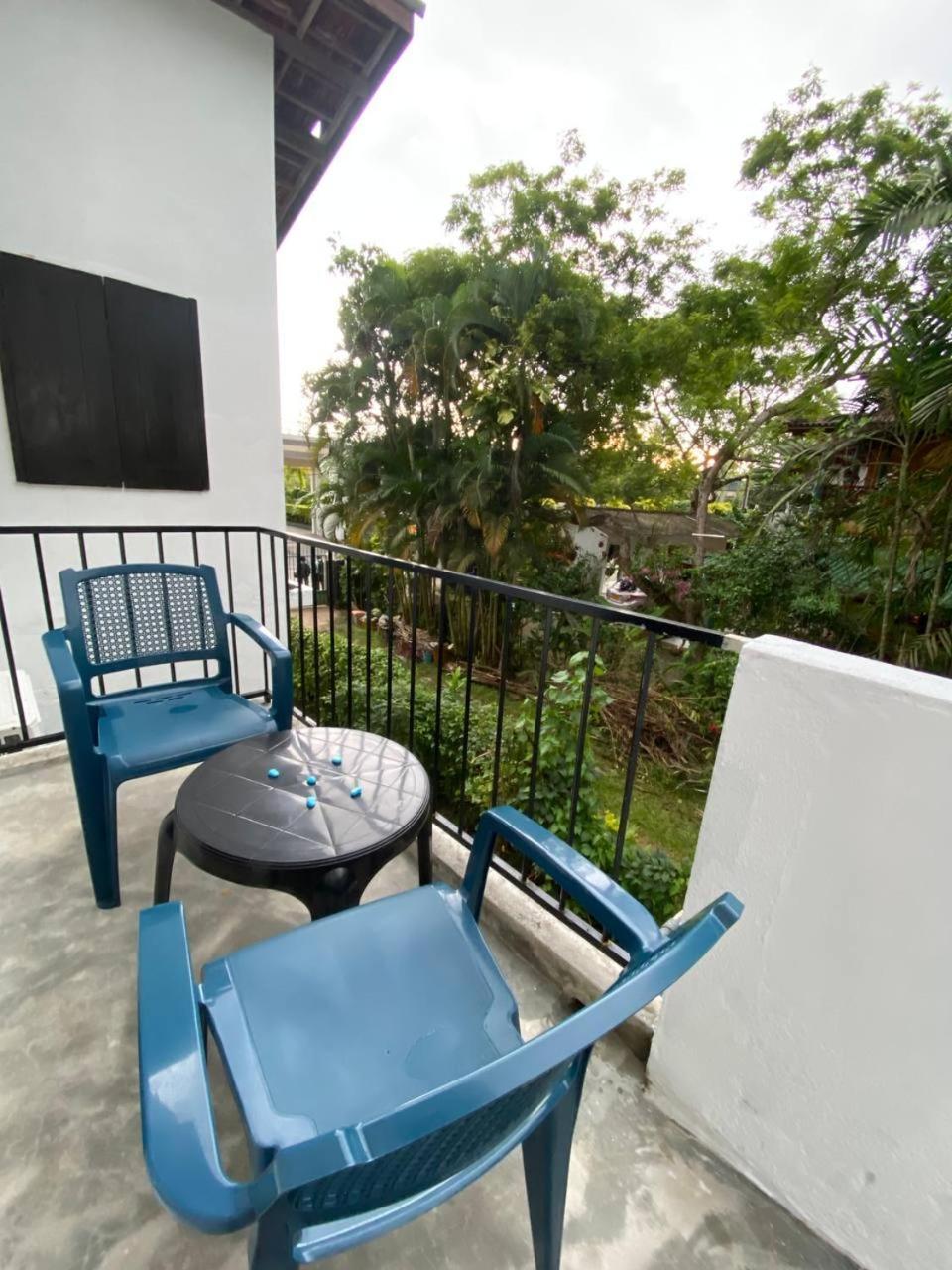 Pearl Villa Rooms And Hostel Unawatuna Exterior photo