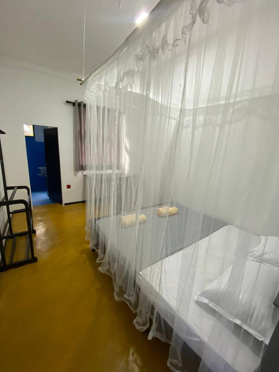 Pearl Villa Rooms And Hostel Unawatuna Exterior photo